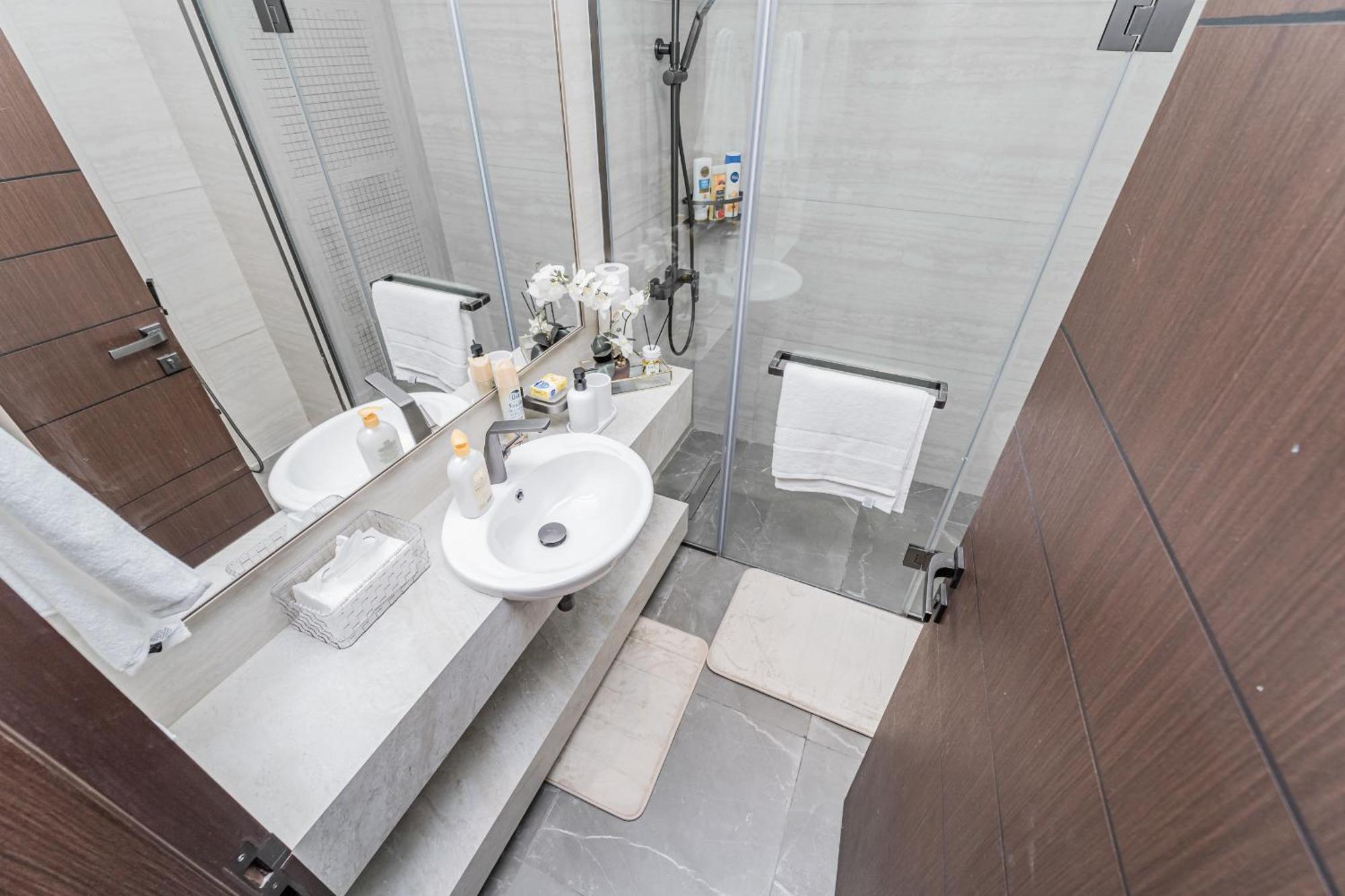 Brand New 2br In Nobles Tower - Pool Gym And Premium Business Bay Living, Managed By Think Realty * Dubai